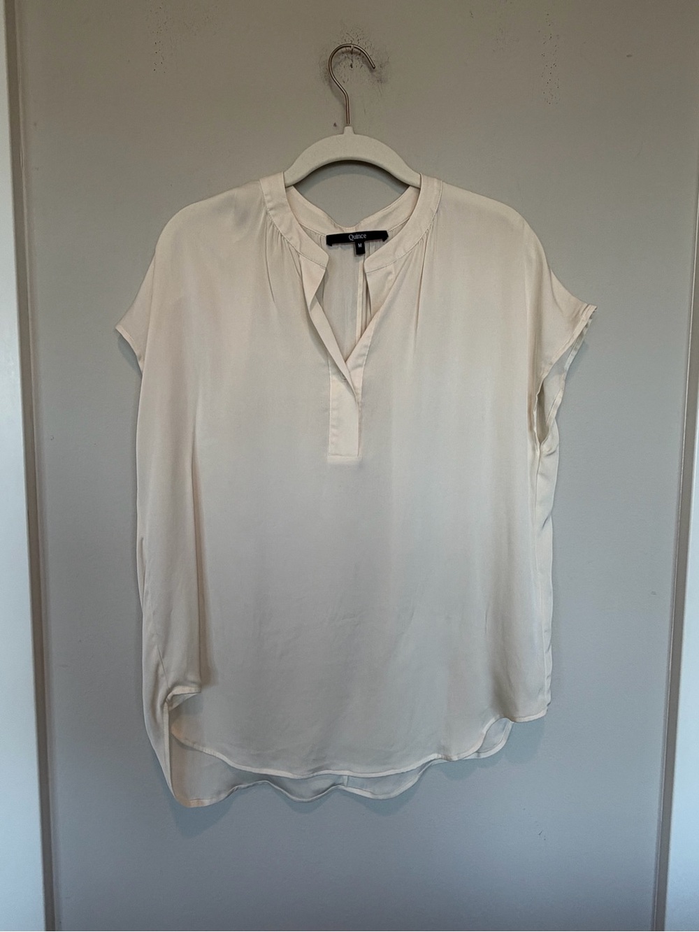 Quince Silk Cream Cap-Sleeve V-Neck Tunic Blouse